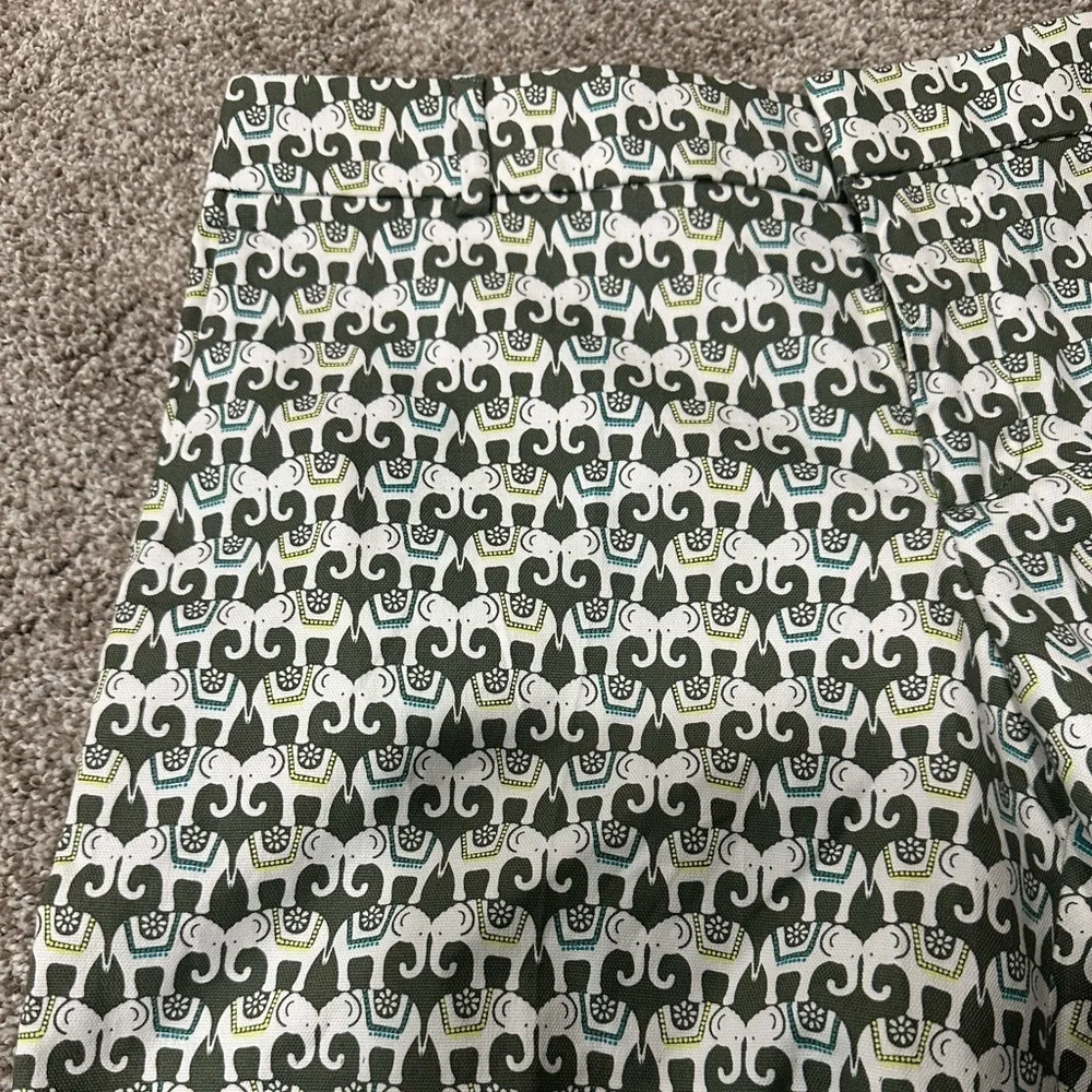 NWT Banana Republic Hampton Short Womens 8 Canopy Green Elephant Print Shorts